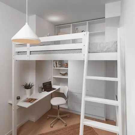 Apartament Trendy Urban Nest - Center Sofia